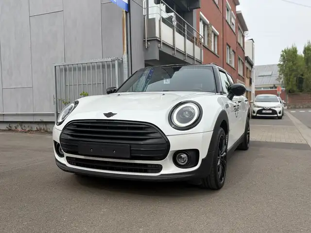 MINI Cooper Clubman 1.5iA+BOÎTE AUTO+CUIR+CAMERA // 18554 €+TVA //
