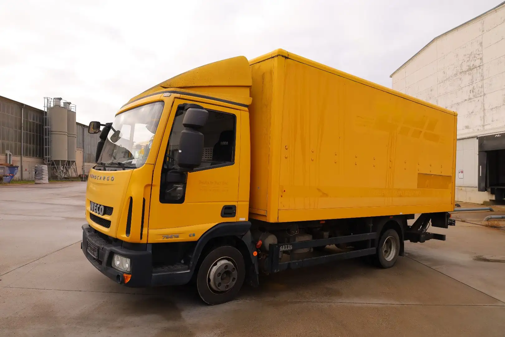 Iveco IG80EL2BA/1. Hand/Koffer Jaune - 2