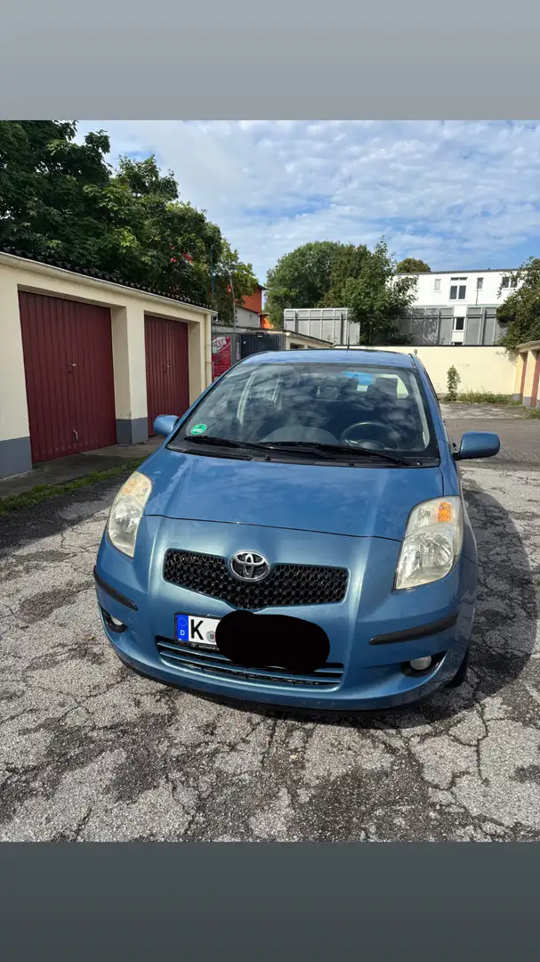 Toyota Yaris 1.3 VVT-i Luna - 1