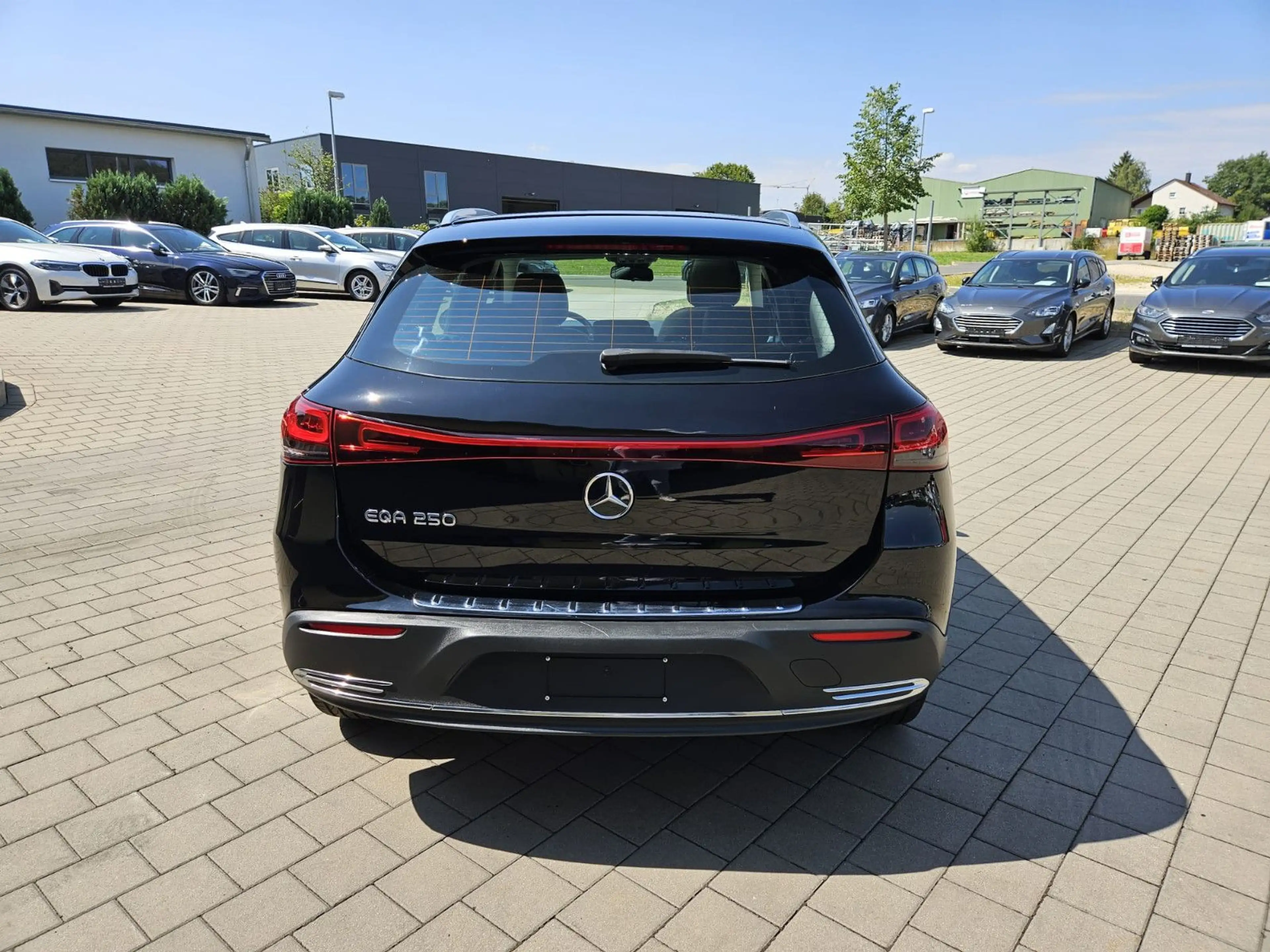 Mercedes-Benz EQA EQA 250 Progressive*Panoramadach*AHK*1Hand — photo 7