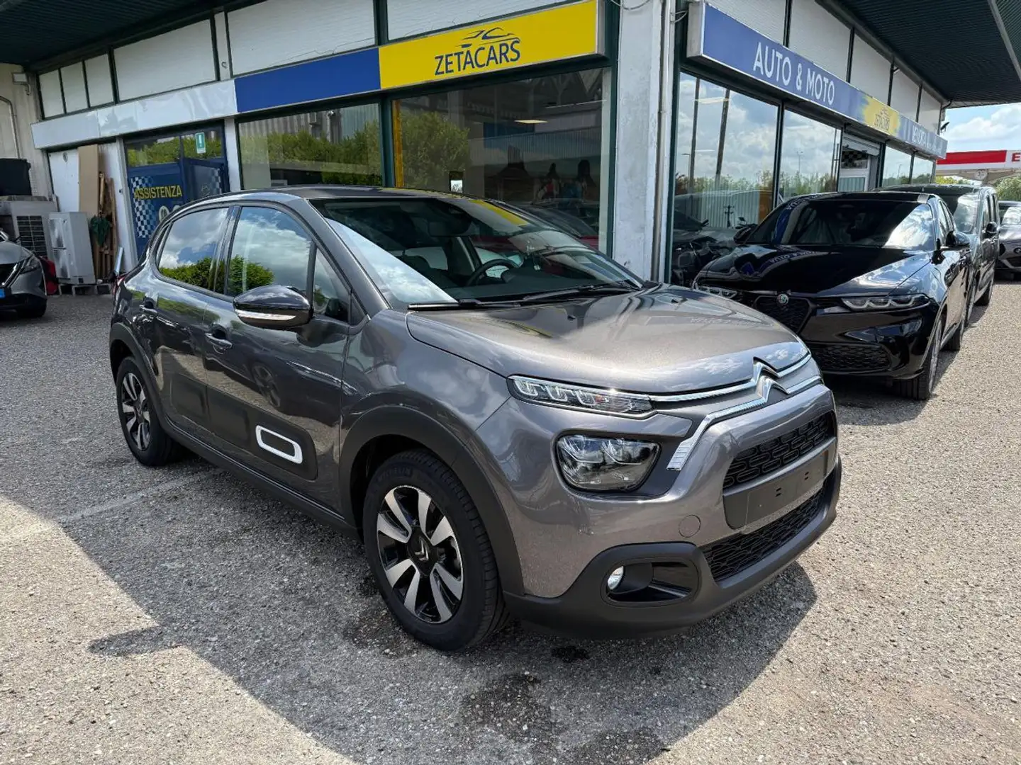 Citroen C3 PureTech 110 S&S Max Grau - 1