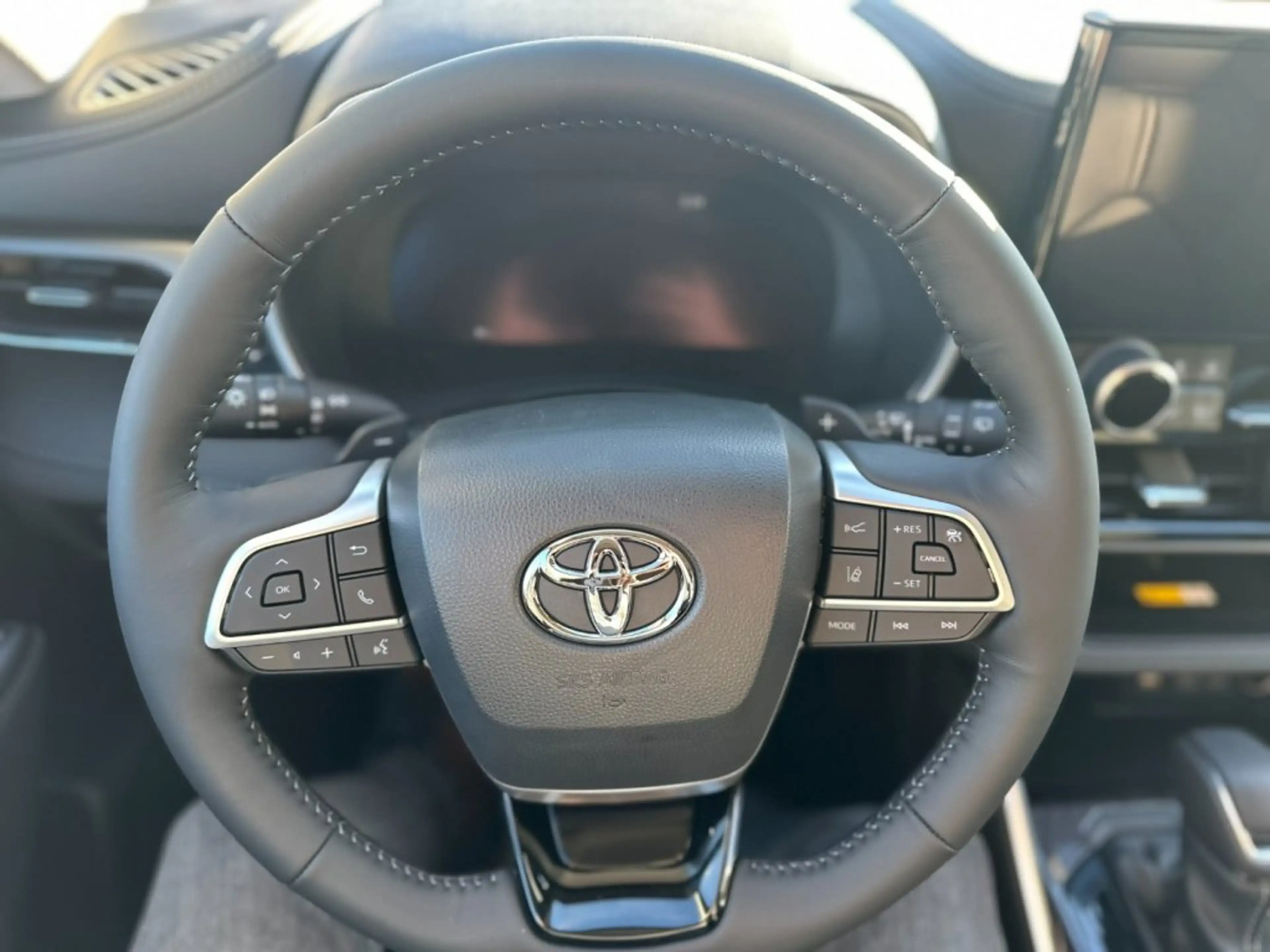 Toyota Highlander 2,5 Hybrid Style AWD — photo 10