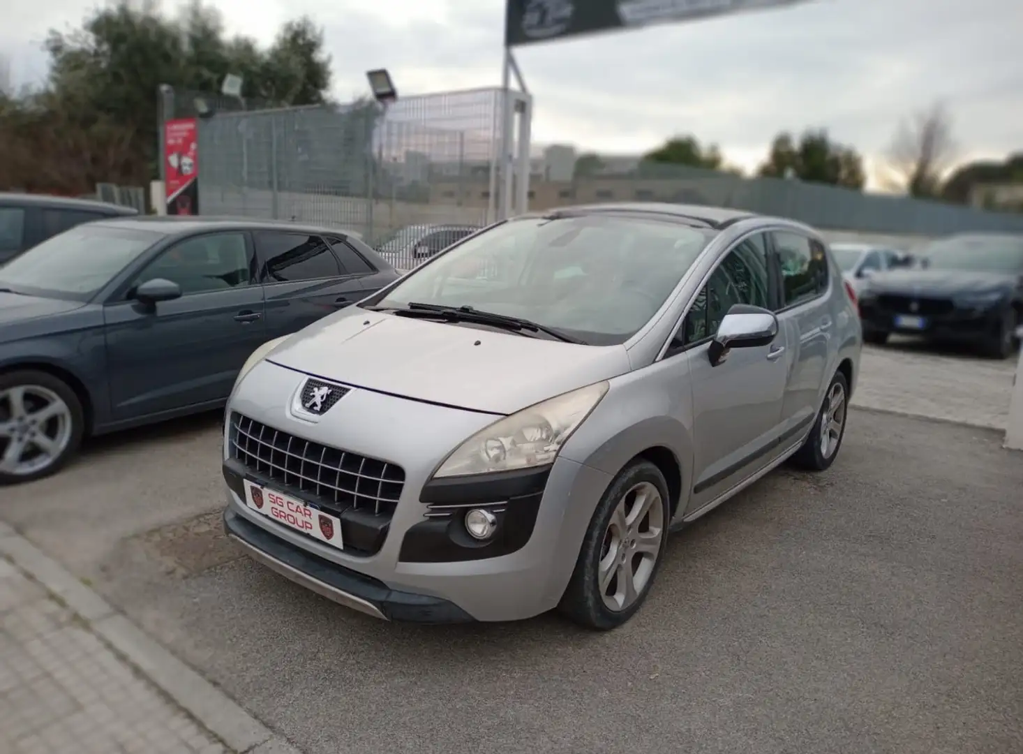 Peugeot 3008 3008 2.0 hdi 16v Allure (outdoor) automatica Argento - 1