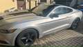 Ford Mustang Mustang 2.3 Eco Boost Aut. Silber - thumbnail 2