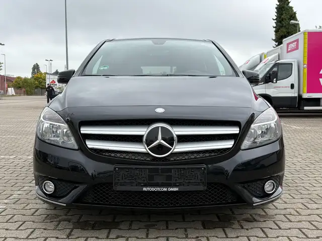 Mercedes-Benz B 180 B 180 CDI BE *SPORTPAKET*PANORAMA*NAVI*