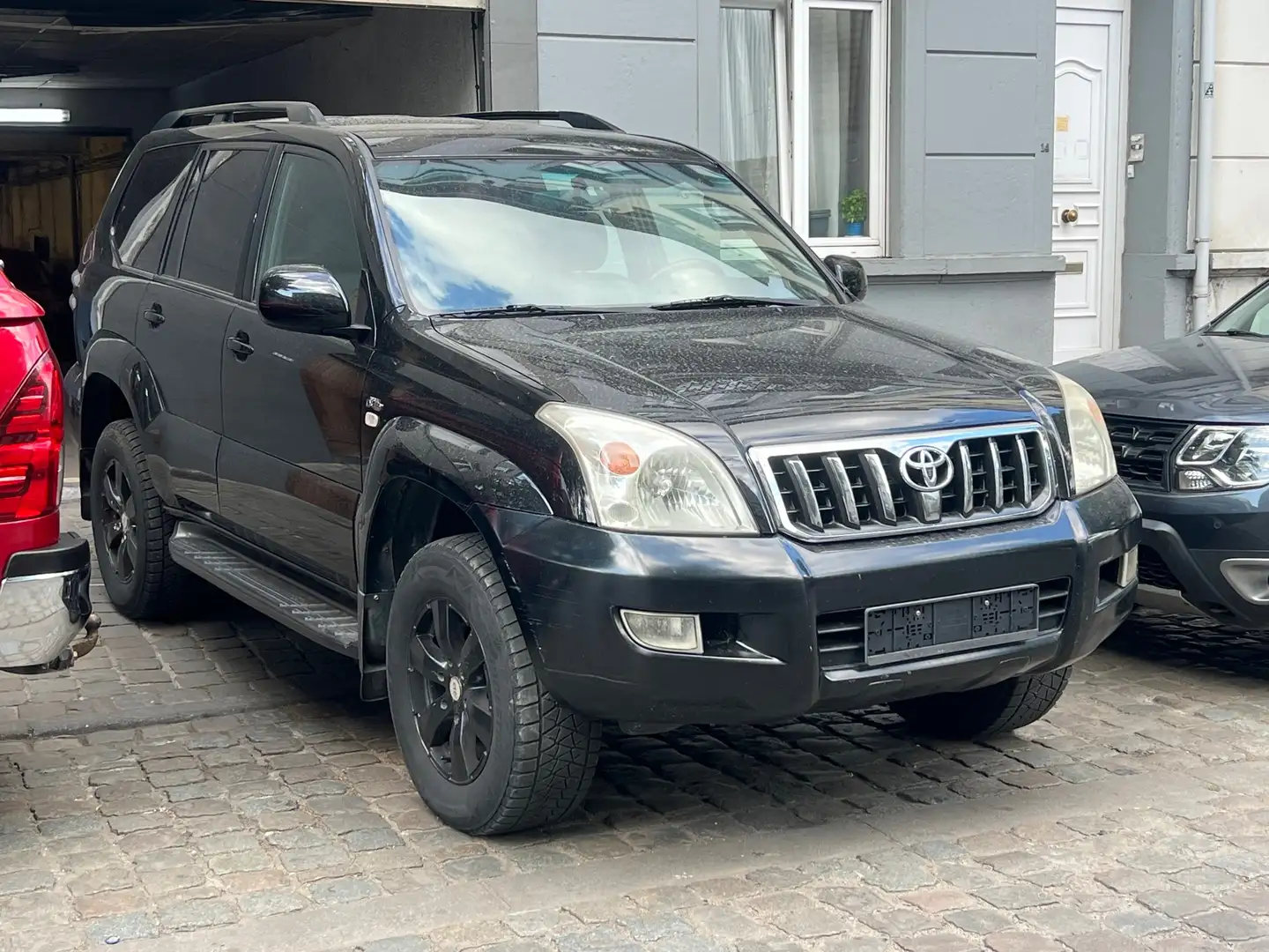 Toyota Land Cruiser Landcruiser 3.0 Turbo D4D VX Zwart - 1