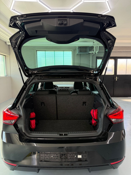 SEAT Ibiza Xcellence — photo 13