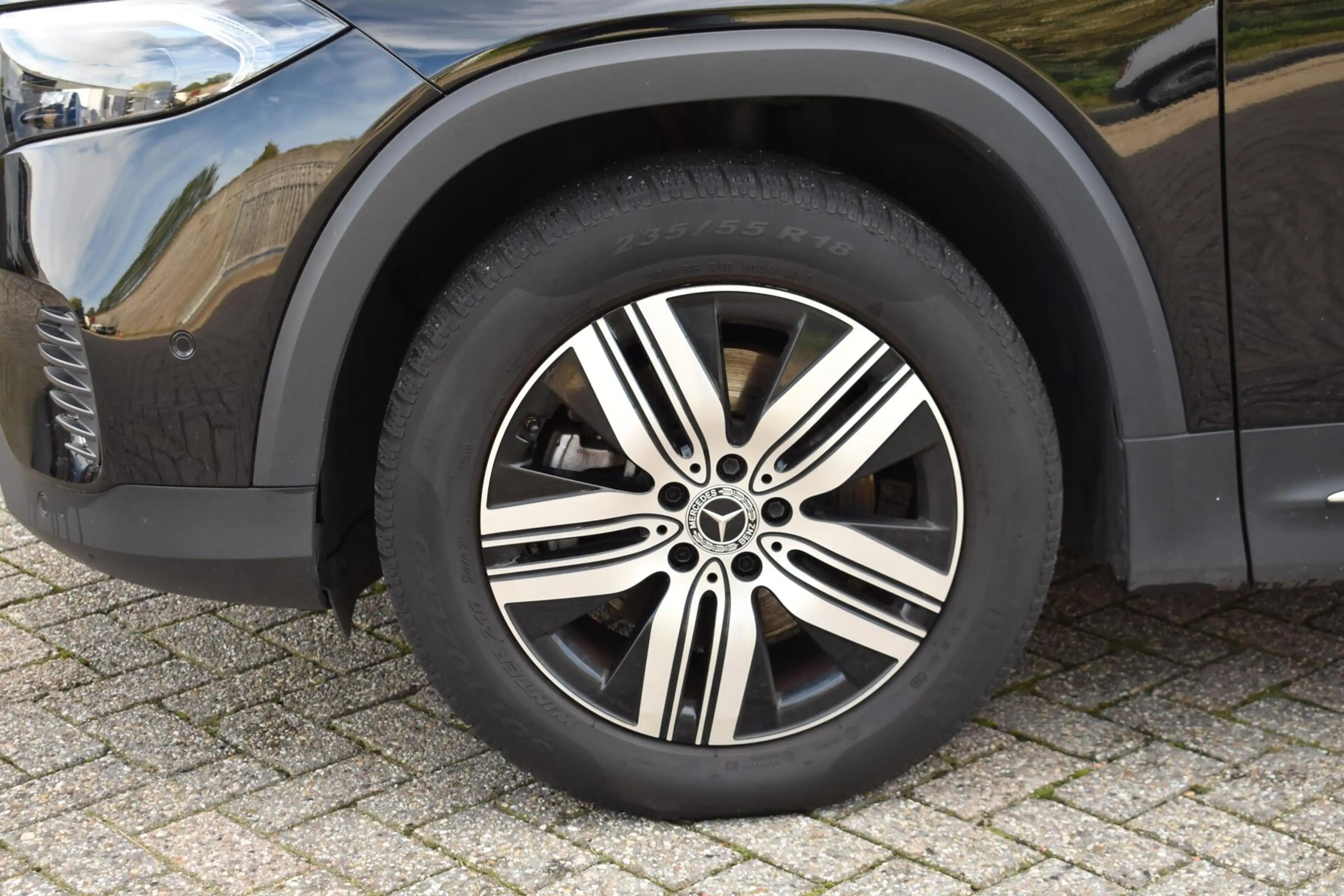 Mercedes-Benz EQB 250 Luxury Line 67 kWh | Sfeerverlichting | Camera | S — photo 6