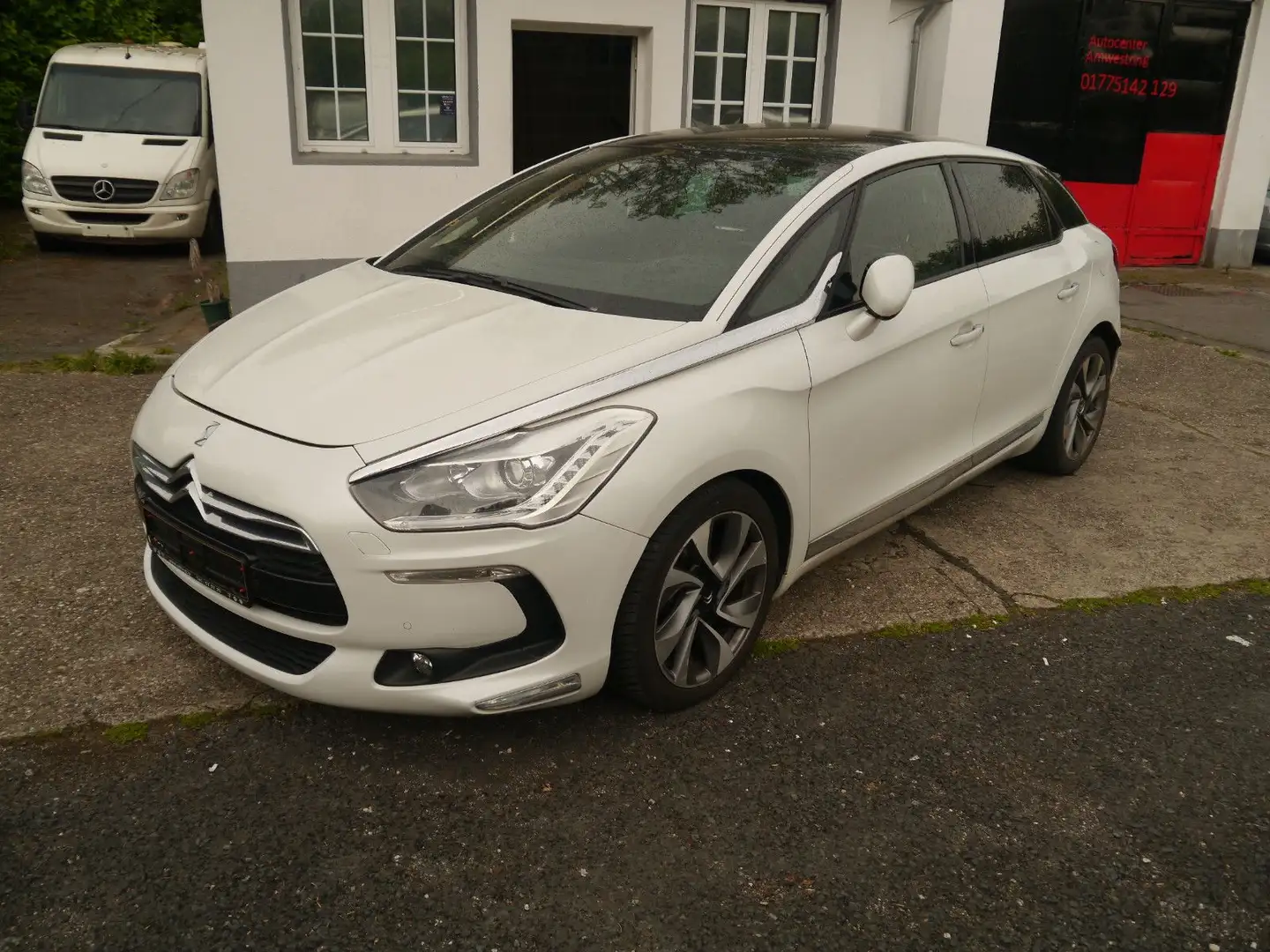 Citroen DS5 SportChic Weiß - 1