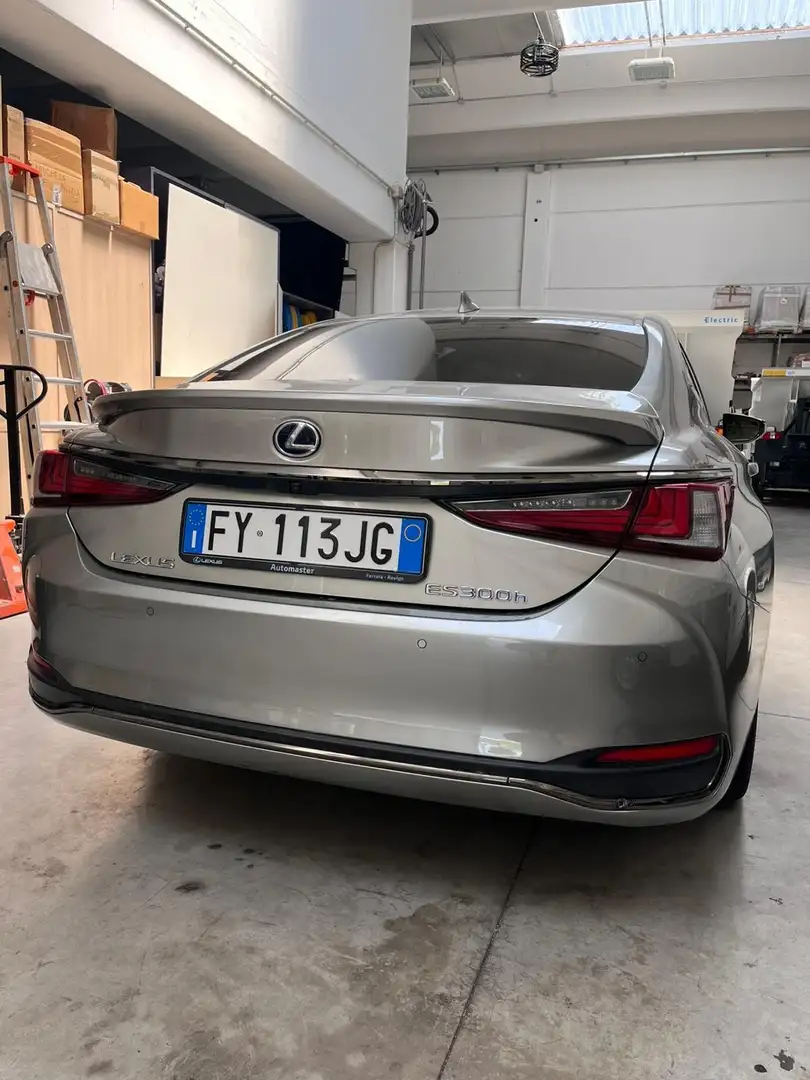 Lexus ES 300 300h - 2
