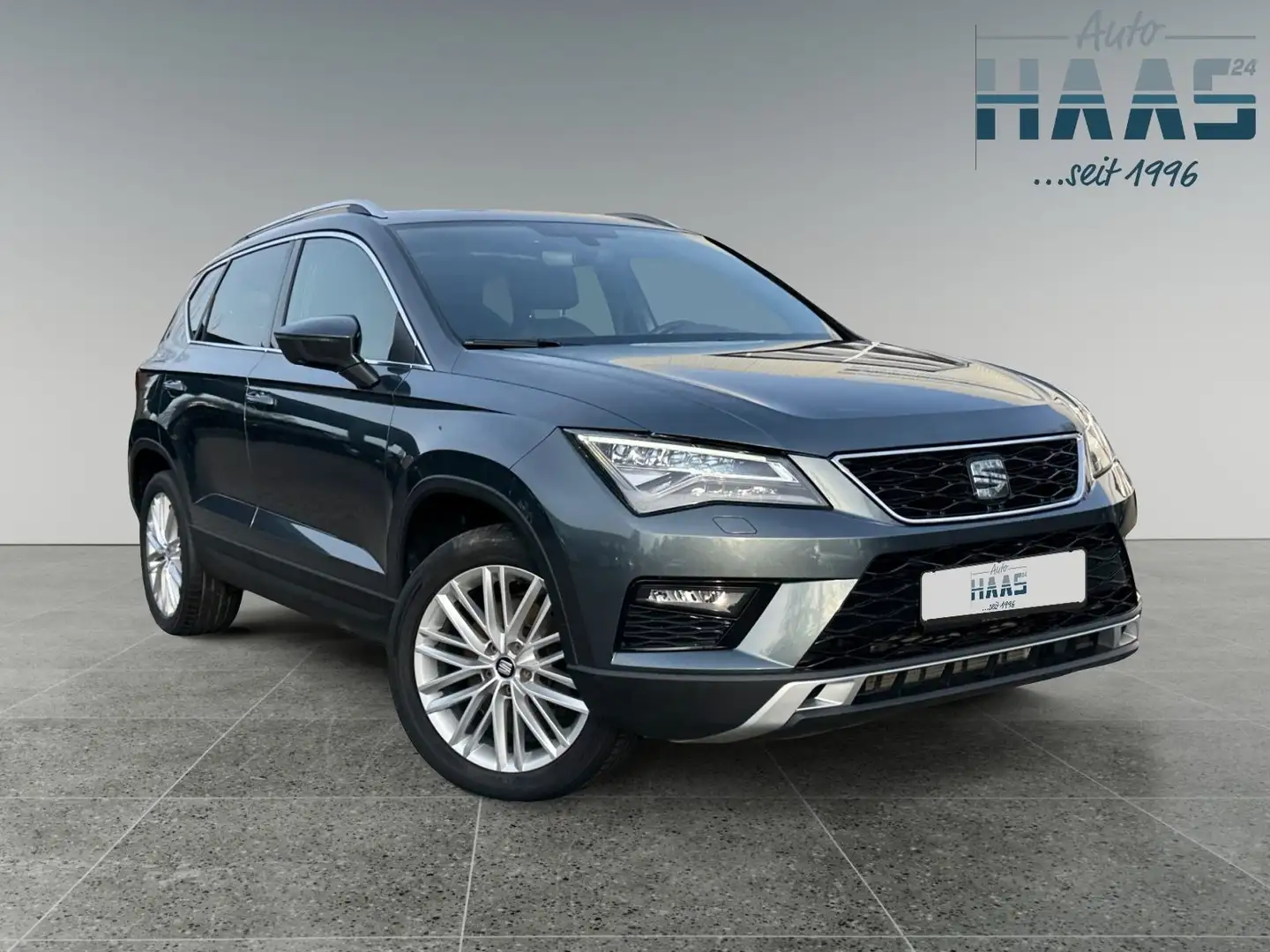 SEAT Ateca Xcellence 4Drive Navi LED AHK 1. Hand Grau - 1