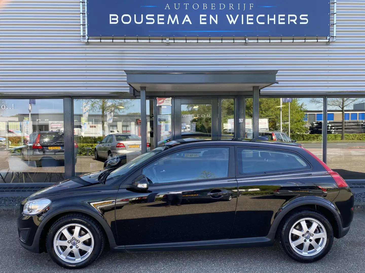 Volvo C30 2.0 Kinetic Clima+LM Czarny - 2