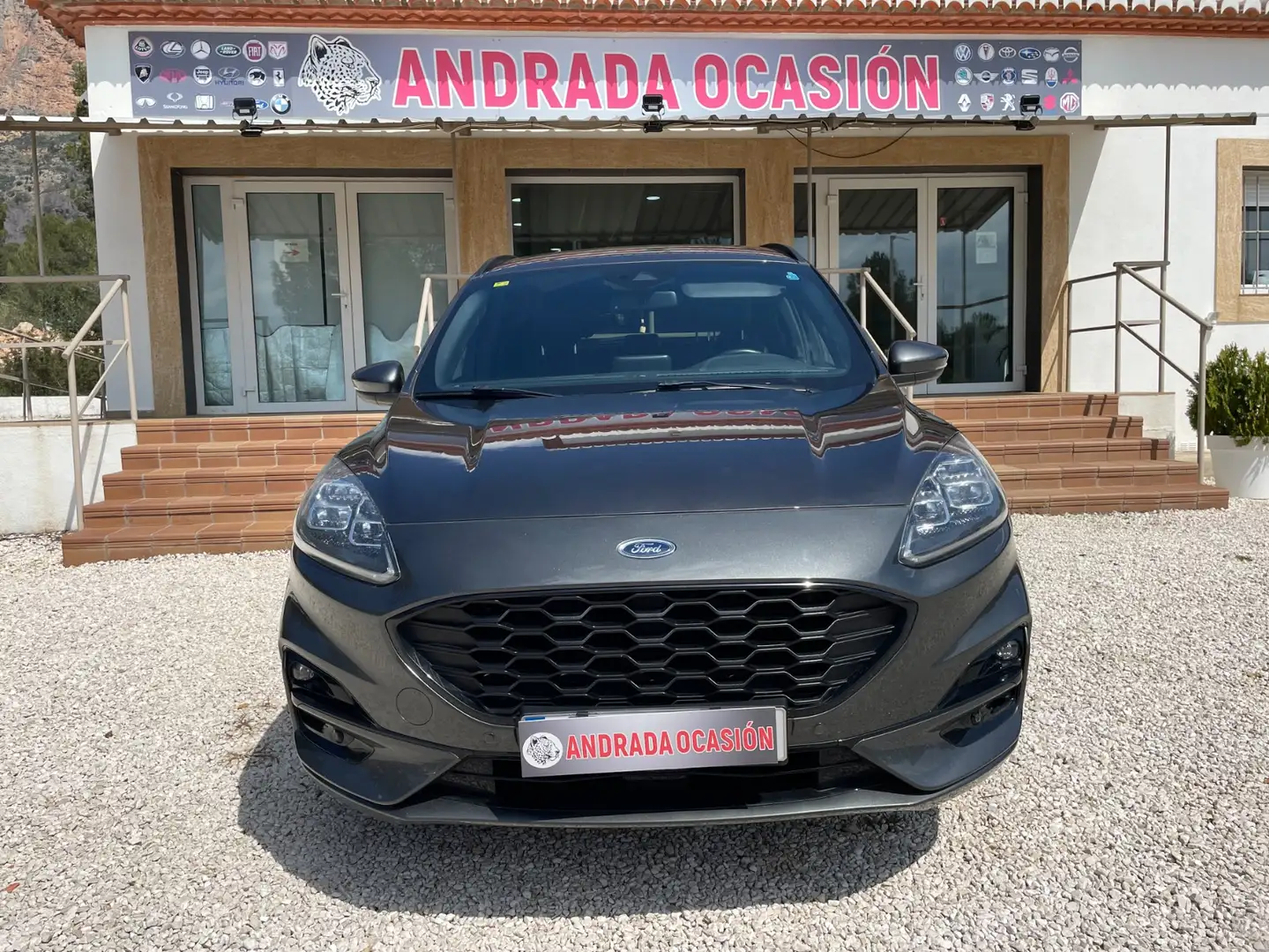 Ford Kuga 1.5 EcoBoost ST-Line FWD 150 Grau - 1