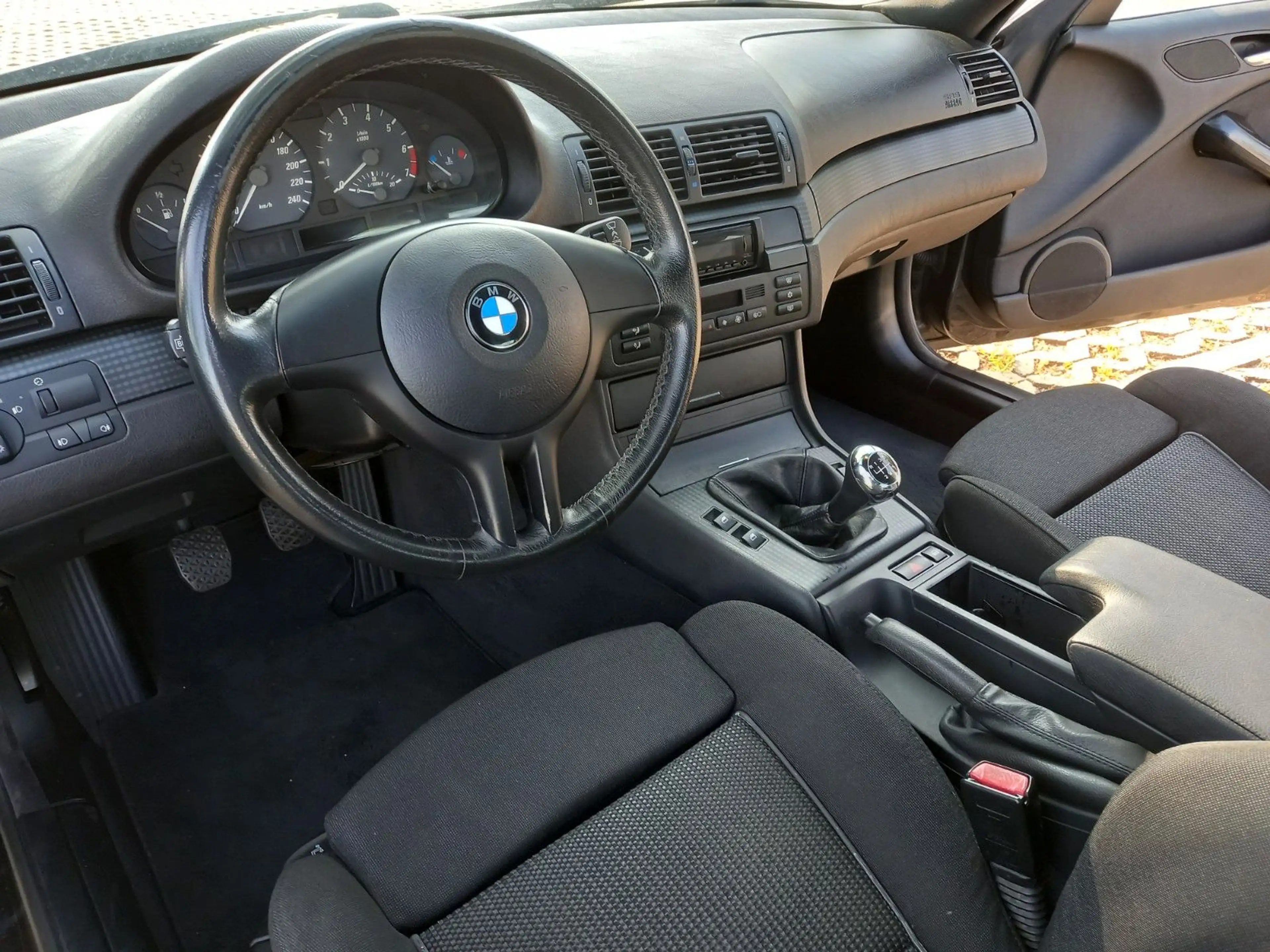 BMW 318 Ci/Klima/18Zoll/Top Zustand — photo 6