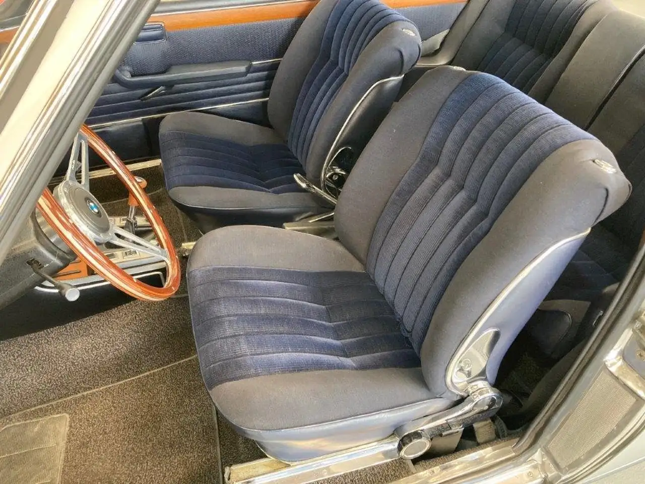 BMW 2800 CS E9 de 1970 en stock en France, foto 7
