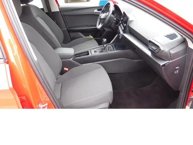 Seat Leon view 9