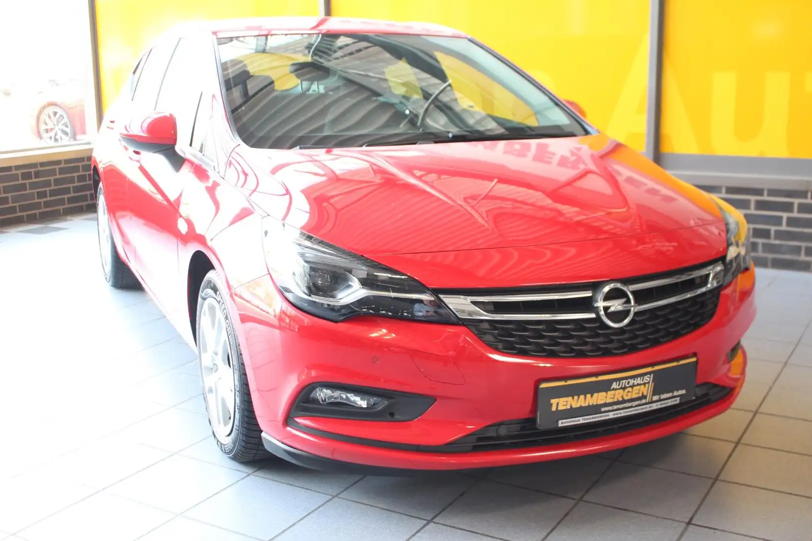Opel Astra K Lim. Innovation Navi Voll-LED Kamera Rot - 2