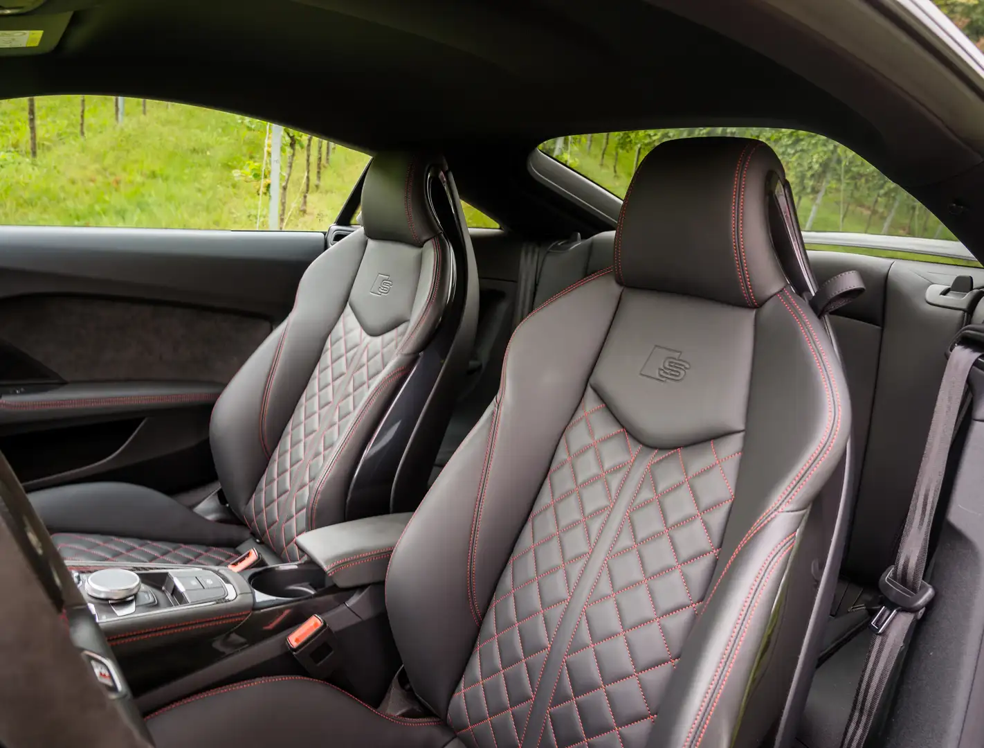 Audi TTS TTS Coupe TFSI quattro, Vollausstattung, Carbon Wit - 2