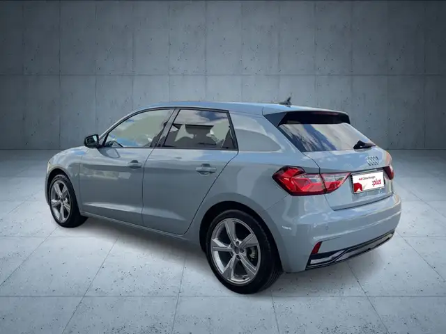 Audi A1 view 3
