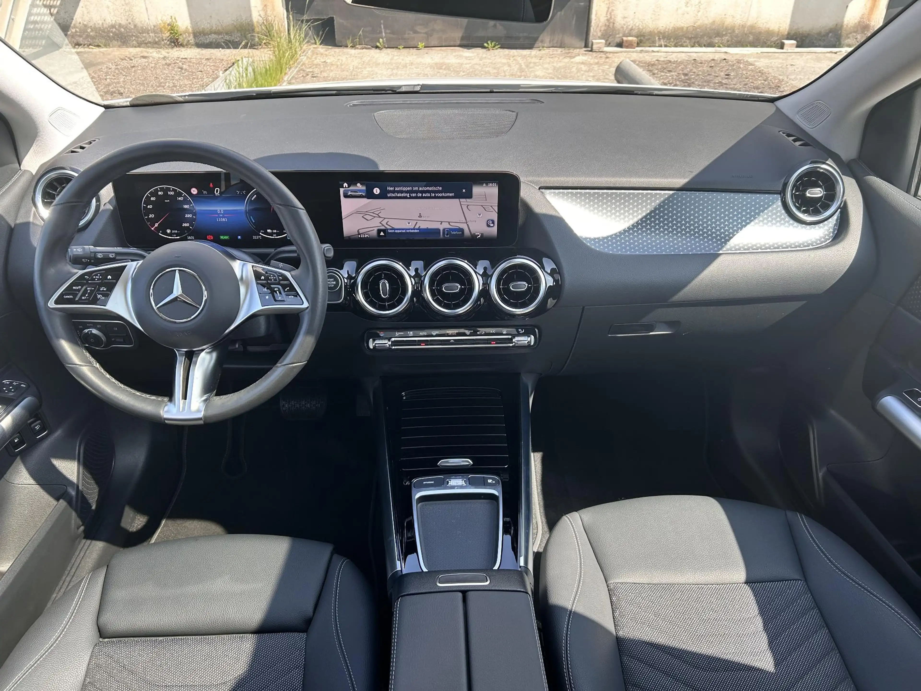 Mercedes-Benz B 250 e Luxury Line | Panoramadak | Trekhaak | Keyless E — photo 5