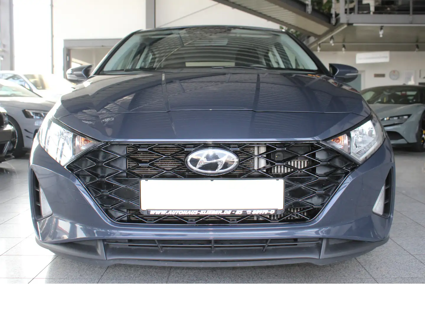 Hyundai i20 1.0 T-GDI Trend Mild-Hybrid V-CPT*SHZ*KAM Gris - 2
