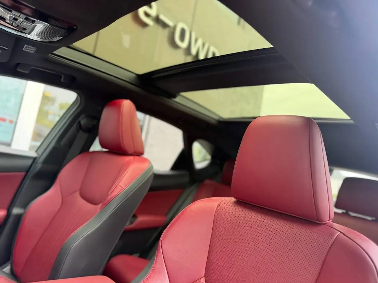Lexus NX снимка Lexus NX