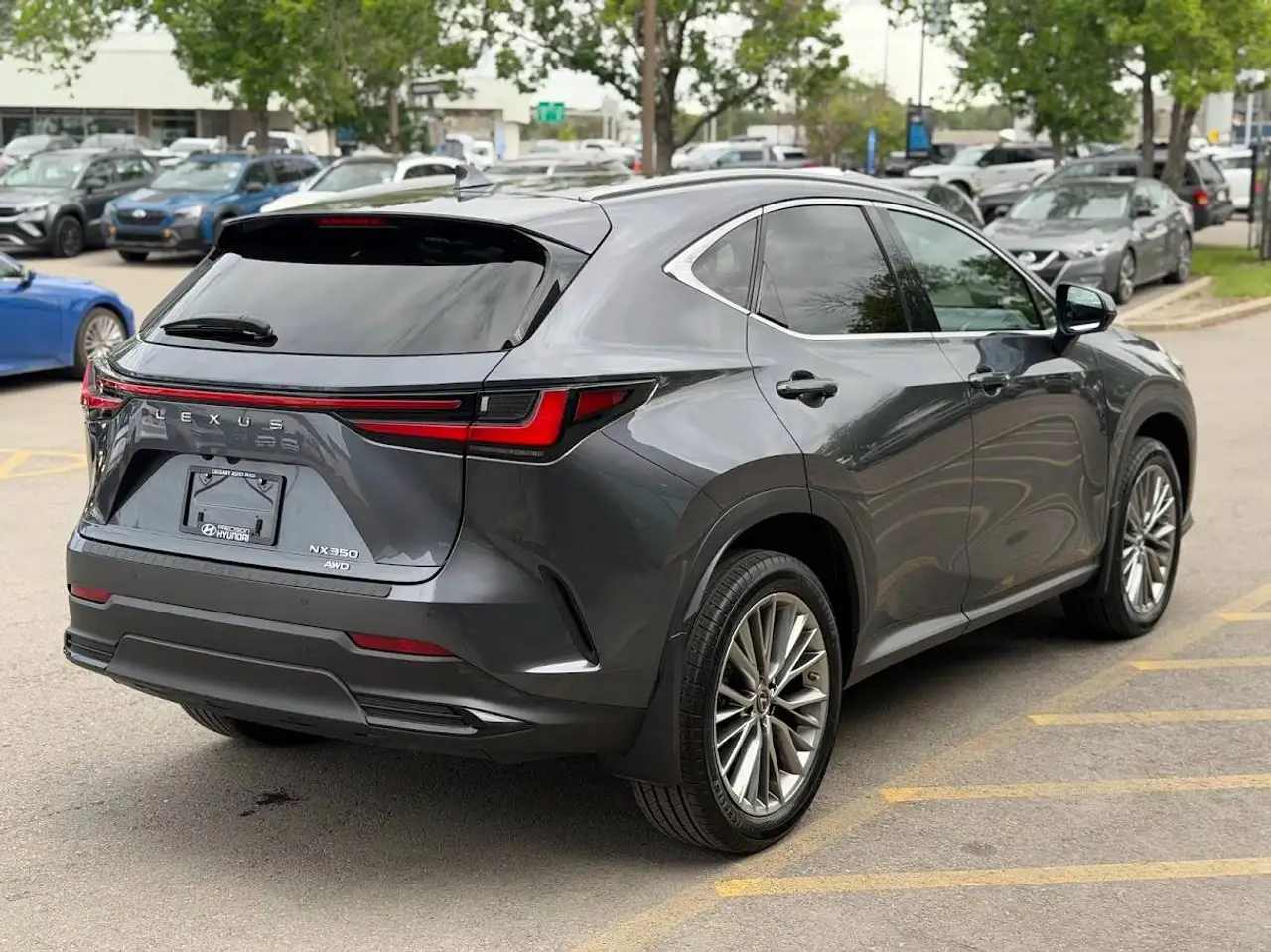 Lexus NX снимка Lexus NX