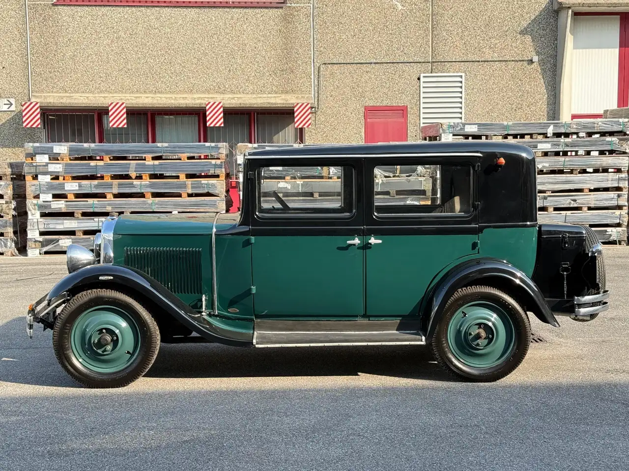 Renault Primaquatre KZ8, foto 2
