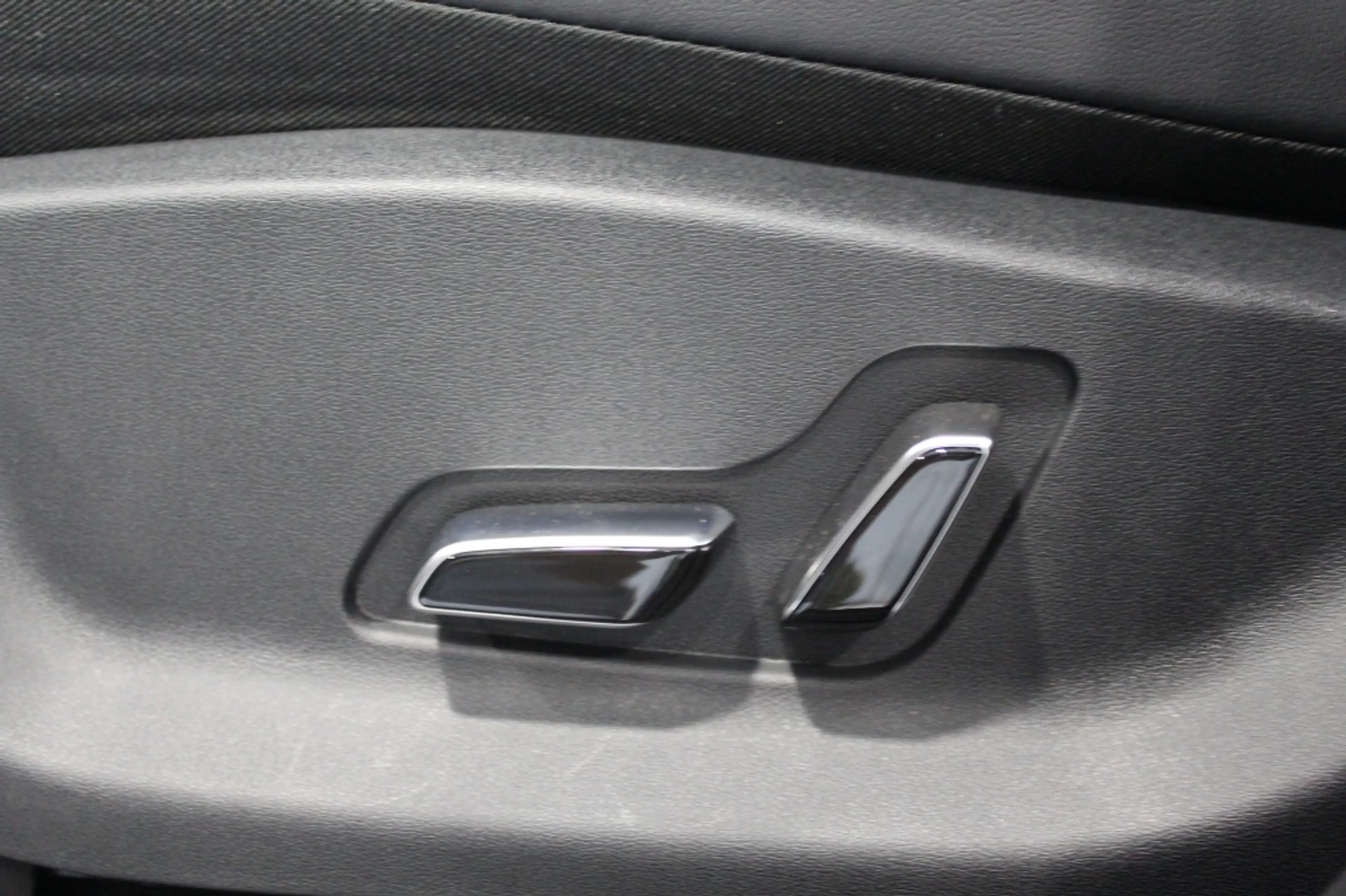 BYD Seal U 1.5 DM-i FWD Boost/CARPLAY/PANO/CAMERA — photo 7