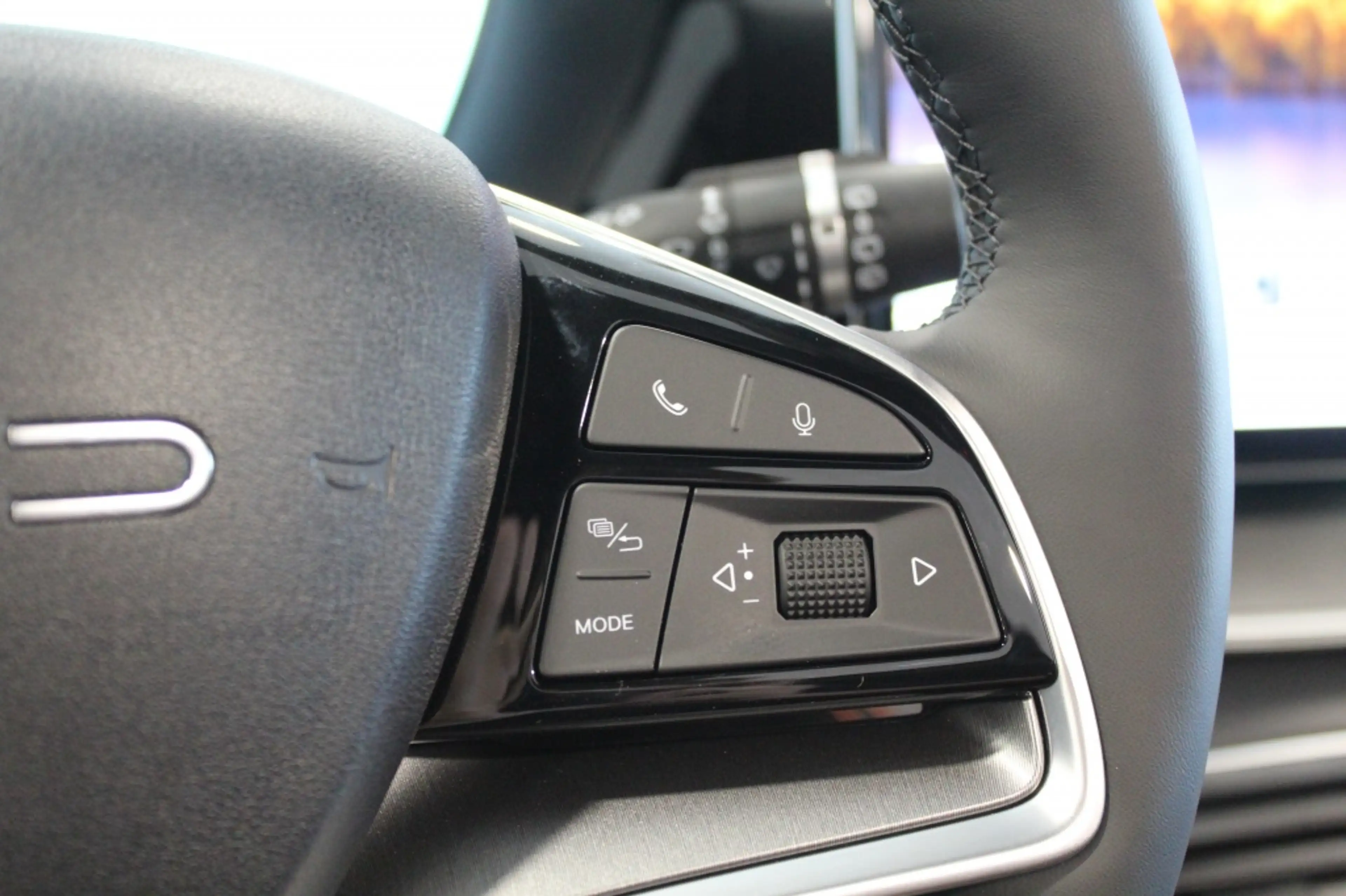 BYD Seal U 1.5 DM-i FWD Boost/CARPLAY/PANO/CAMERA — photo 13