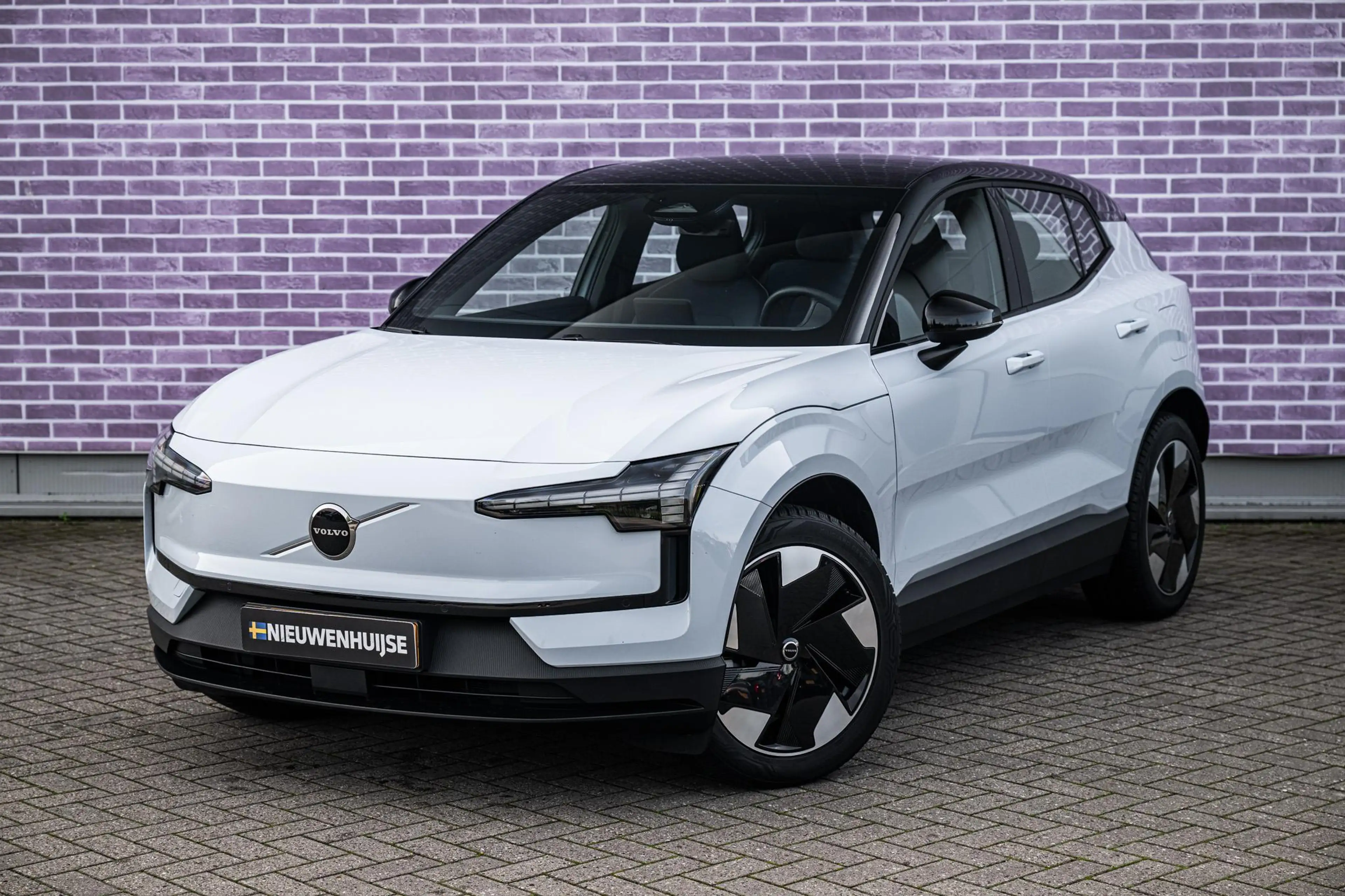 Volvo EX30 Single Motor Extended Range Plus 69 kWh | Stoel en — photo 14