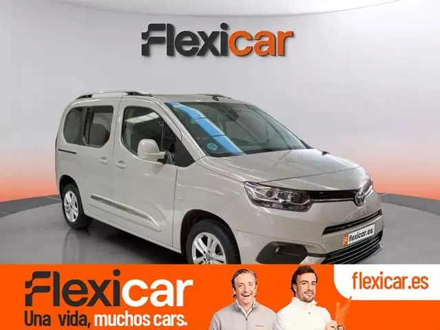 Toyota 1.5D 96kW (130CV) Family Active Auto L1