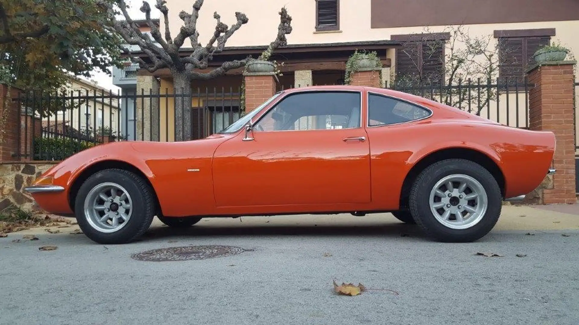 Opel GT Opel GT 1900 Orange - 1