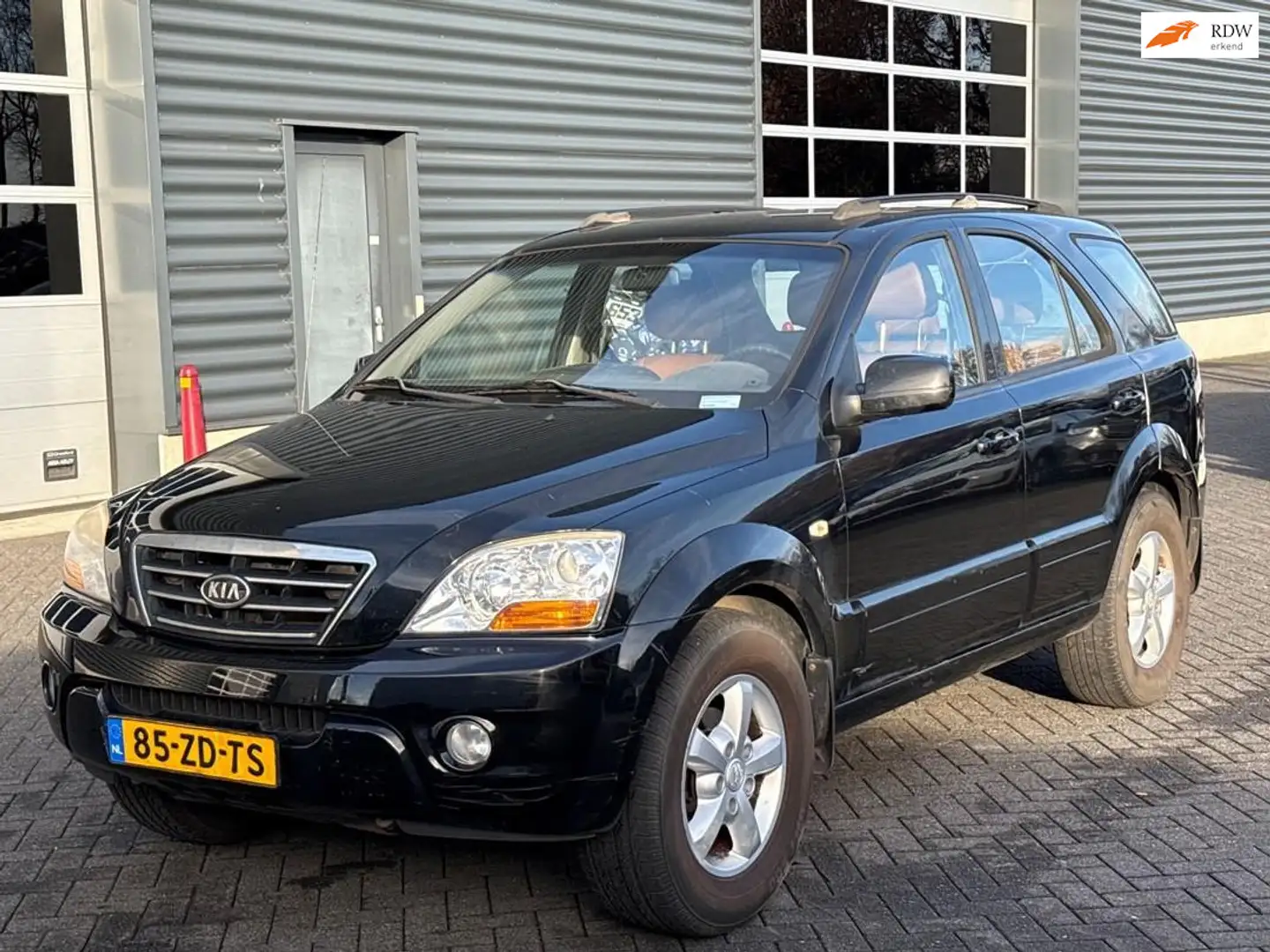 Kia Sorento 3.3 V6 Adventure, trekhaak, airco Schwarz - 1