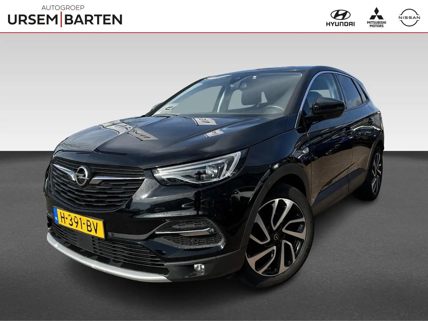 Opel Grandland X 1.2 Turbo Business Executive Zwart - 1