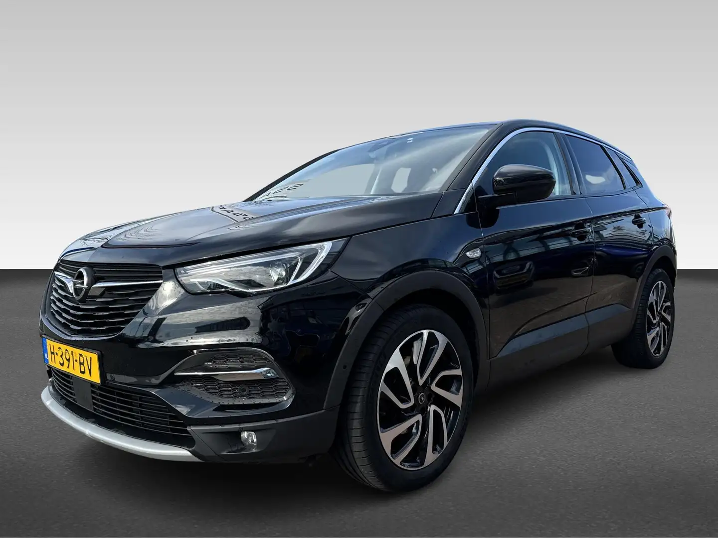 Opel Grandland X 1.2 Turbo Business Executive Zwart - 2