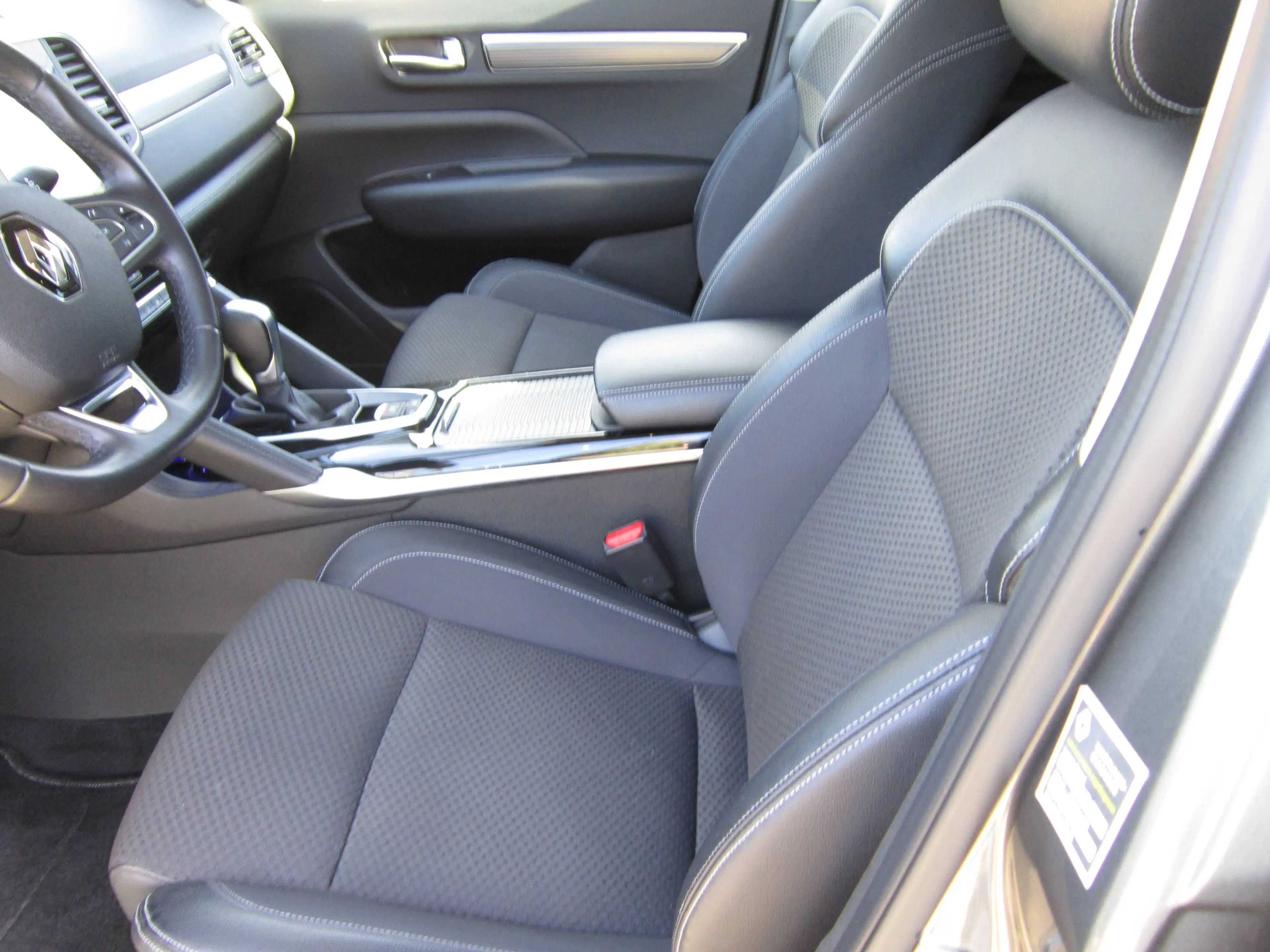 Renault Koleos TCe 160 EDC GPF INTENS, Navigation, Kamera, — photo 10