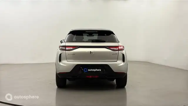 DS Automobiles DS 3 Crossback view 6