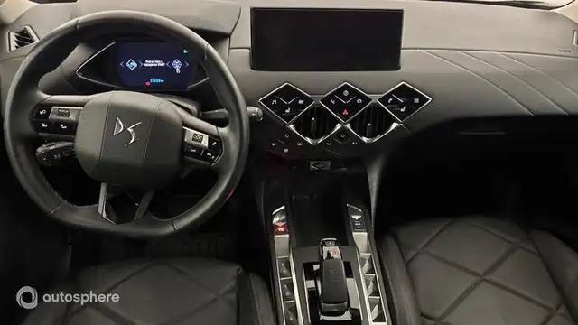 DS Automobiles DS 3 Crossback view 11