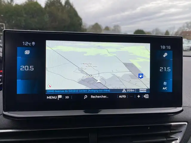Peugeot 3008 view 12