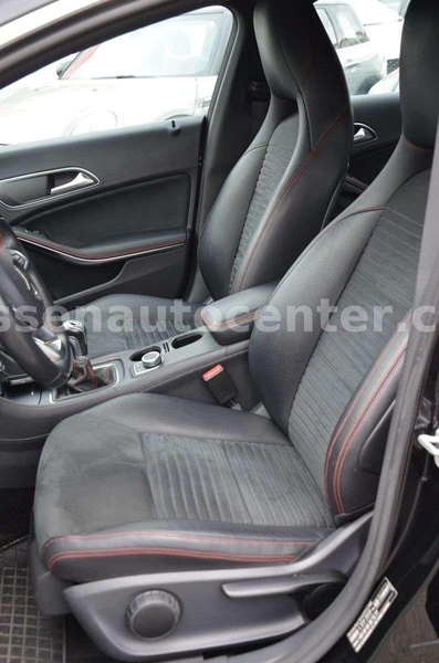 Mercedes-Benz CLA 180 CLA 180 Shooting-Br*AMG-Line*Bi-XEN*NAVI — photo 11