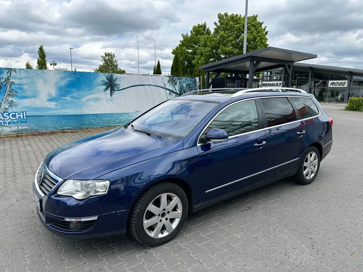 Volkswagen Passat Variant Highline 4Motion / TÜV-AU bis 01-2026 / A.H.K. Azul - 1
