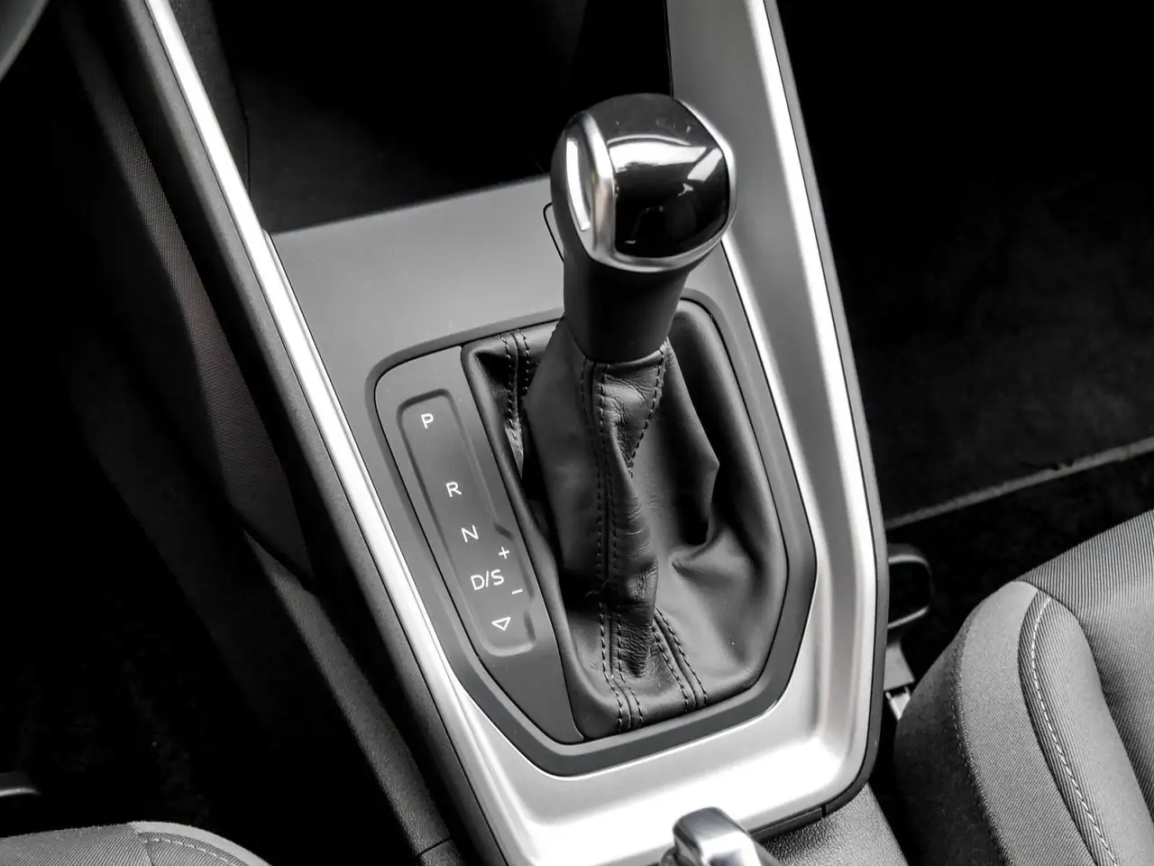Audi A1 40 2.0 TFSI S line, миниатюра 10