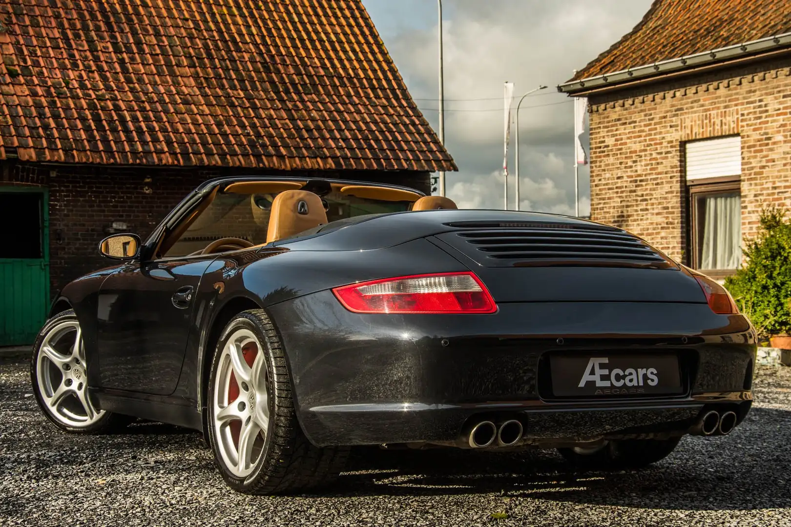 Porsche 911 997 CARRERA S *** MANUAL / SPORT CHRONO / PSM *** Zwart - 1