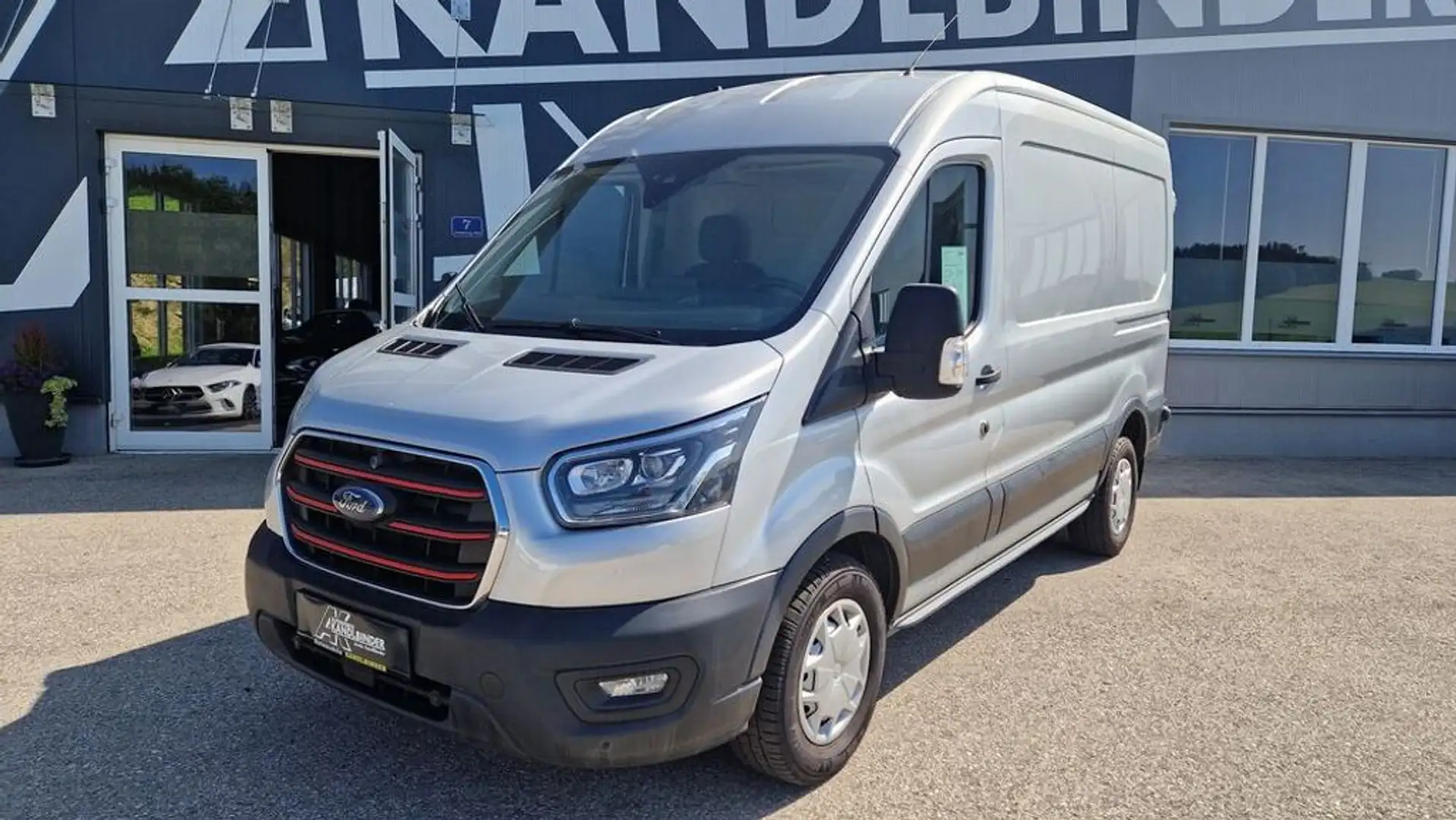 Ford Transit Kasten 2,0 EcoBlue L2H2 350 Trend Aut. Silber - 1
