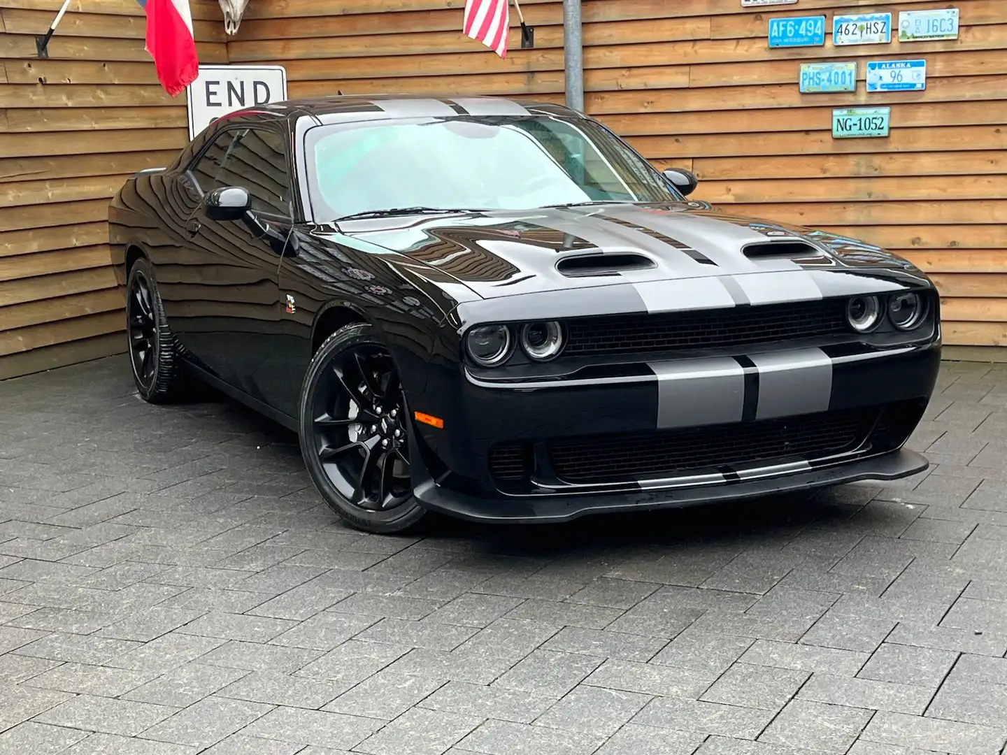 Dodge Challenger 6,4L Scat Pack 392 R/T Kamera Alpine Schwarz - 2