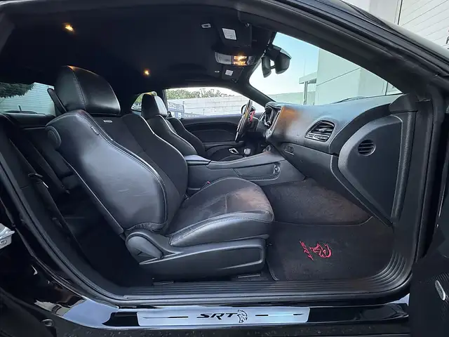 Dodge Challenger 3,6l V6 | SRT HELLCAT WIDEBODY LOOK Ansicht 15