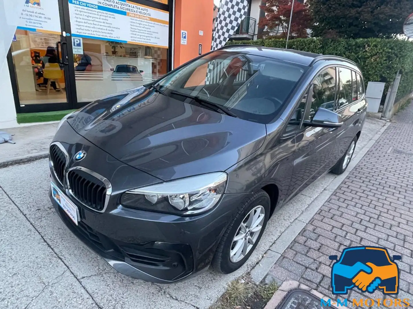 BMW 216 d Gran Tourer 7 posti Grigio - 1