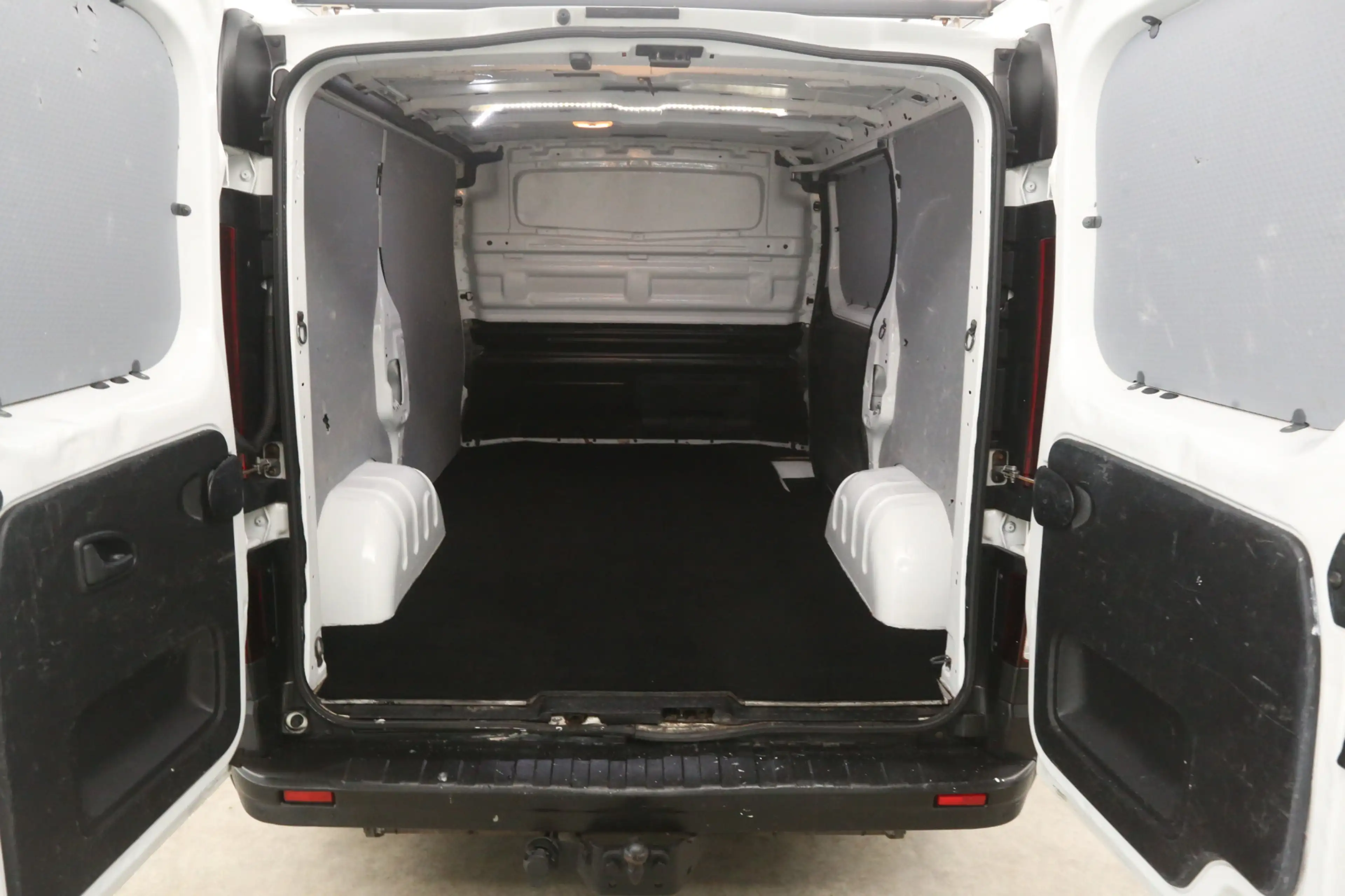 Renault Trafic 1.6 dCi T29 L1H1 | Airco | 3 Zits | Trekhaak | Imp — photo 3