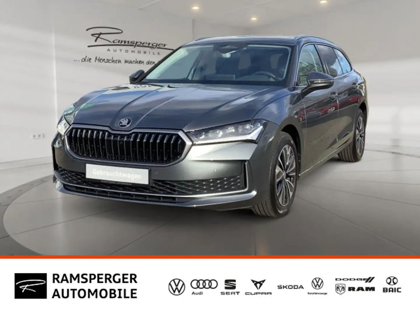 Skoda Superb Combi 2.0 TDI DSG Selection AHK Matrix Grau - 1